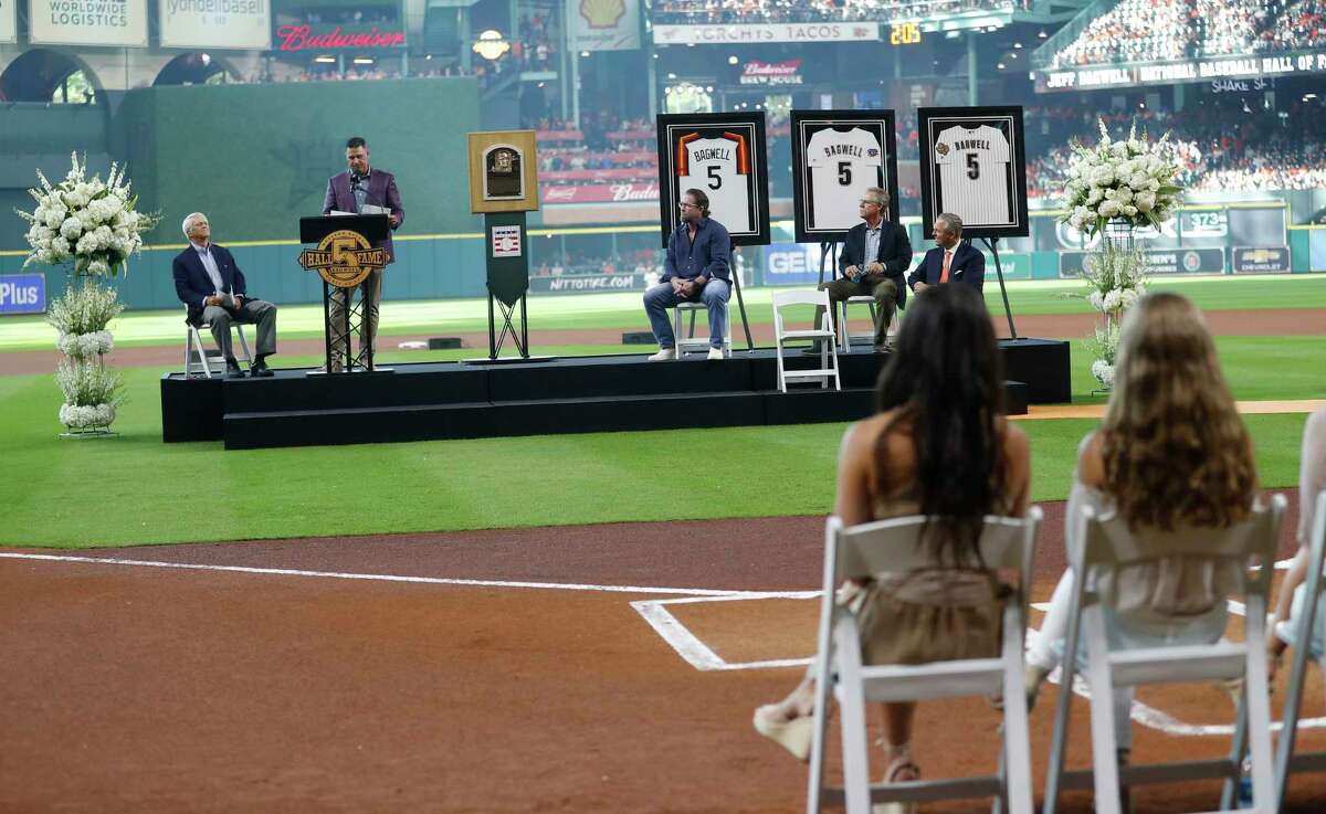 Ceremony to honor Hall of Famer Jeff Bagwell's recent induction into the National Baseball Hall of Fame before the start of an MLB game at Minute Maid Park, Saturday, Aug. 5, 2017, in Houston.