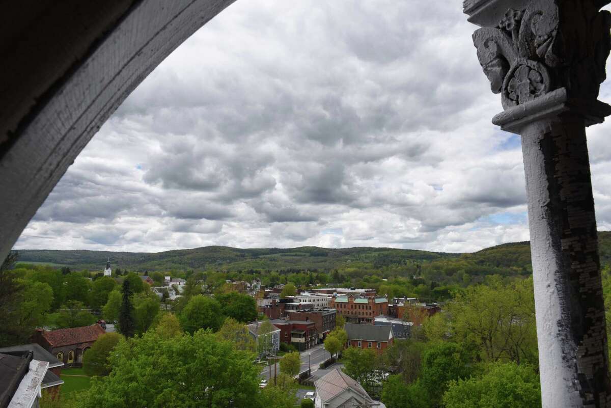 Builder part of effort to revitalize Hoosick Falls