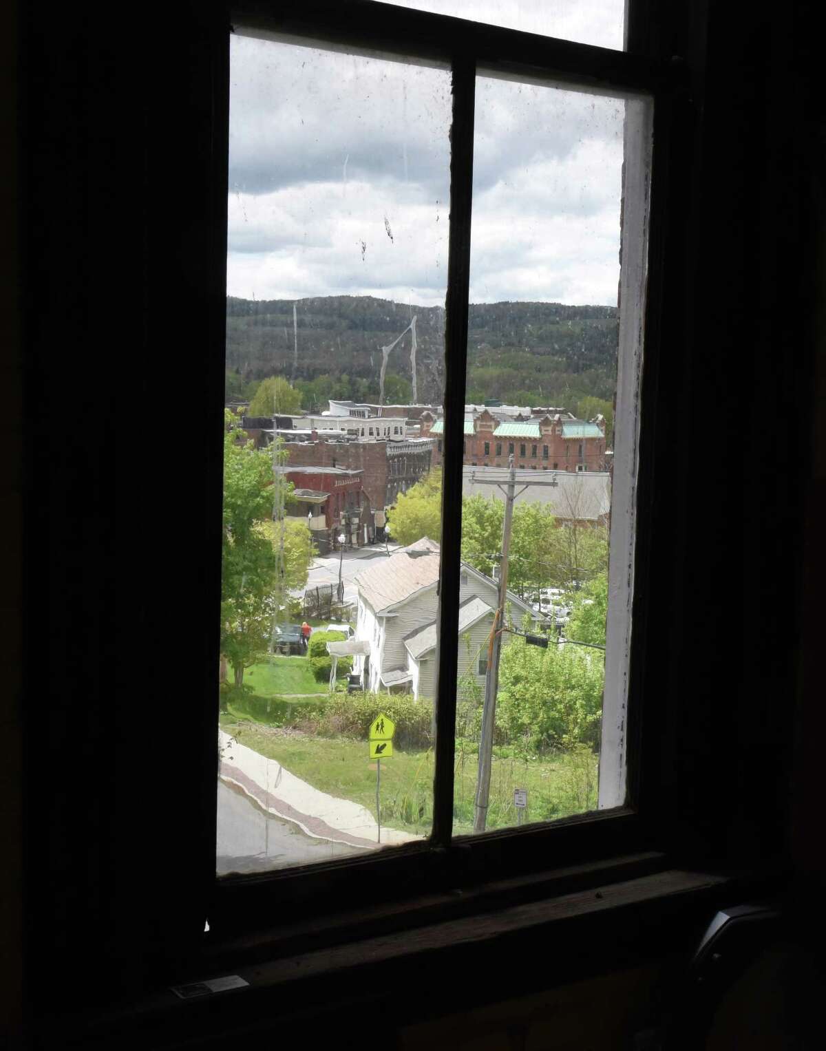 Builder part of effort to revitalize Hoosick Falls