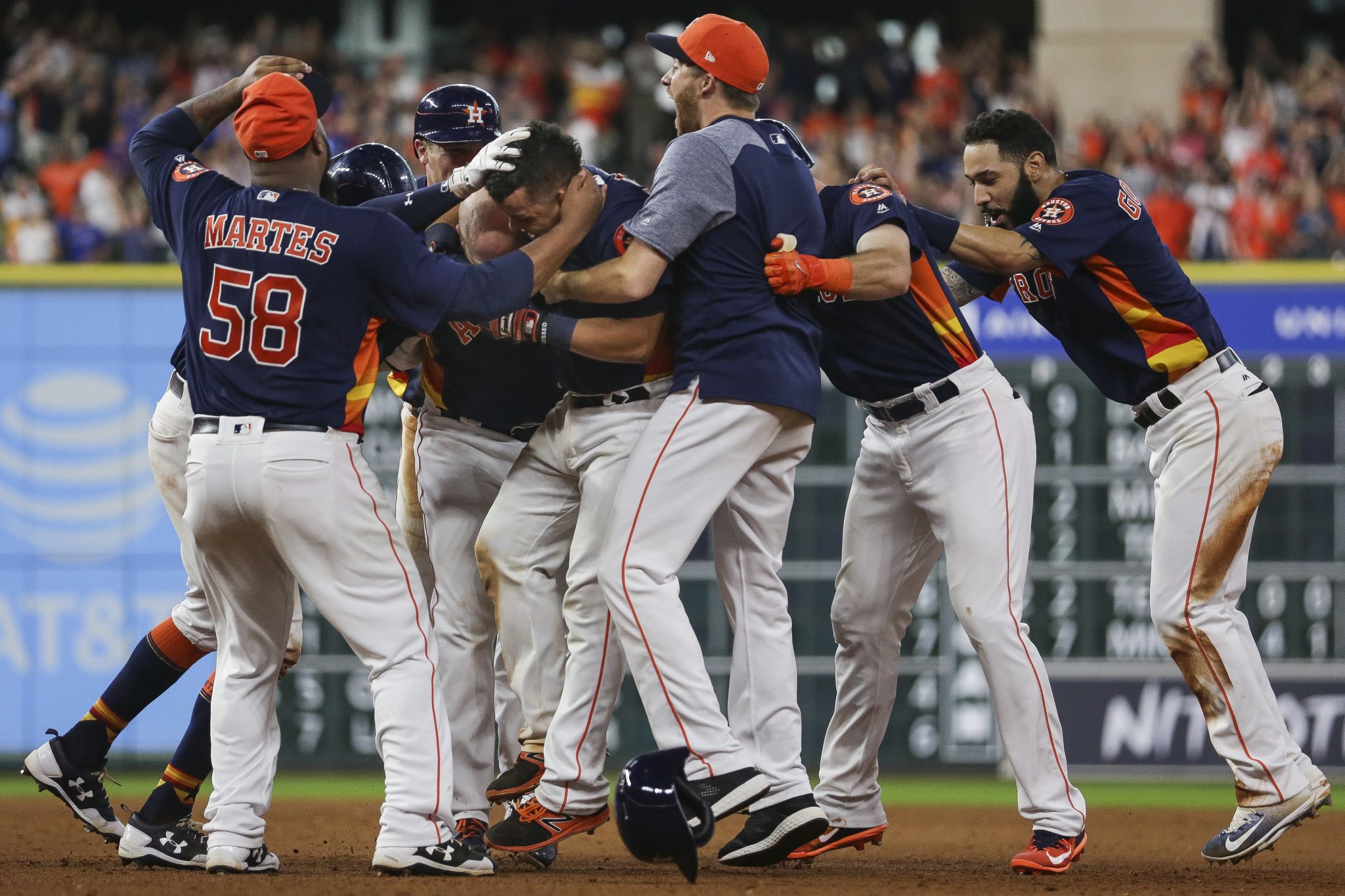 Minute Maid Park batter's eye undergoing changes after players