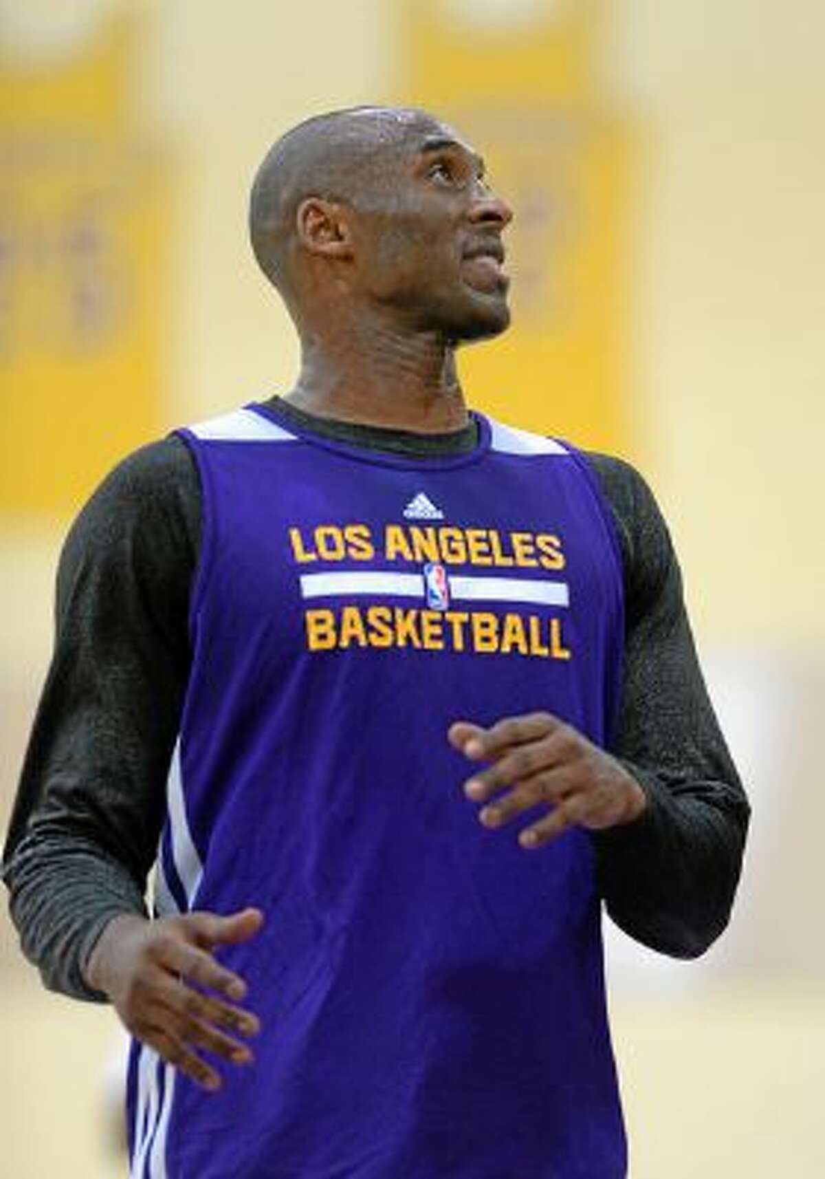 Kobe Bryant has participated in three straight practices and says he's ready to make his return to game action Sunday.