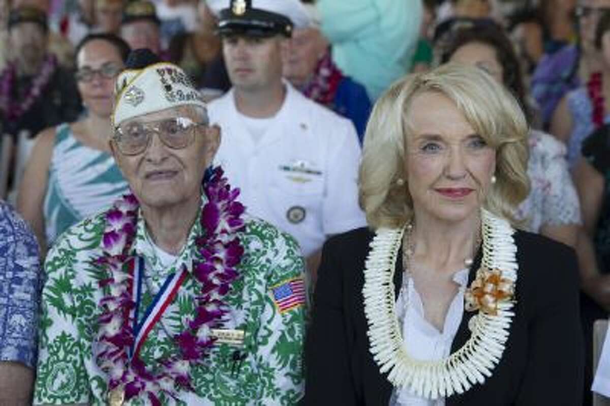 Pearl Harbor ceremony marks bombing anniversary