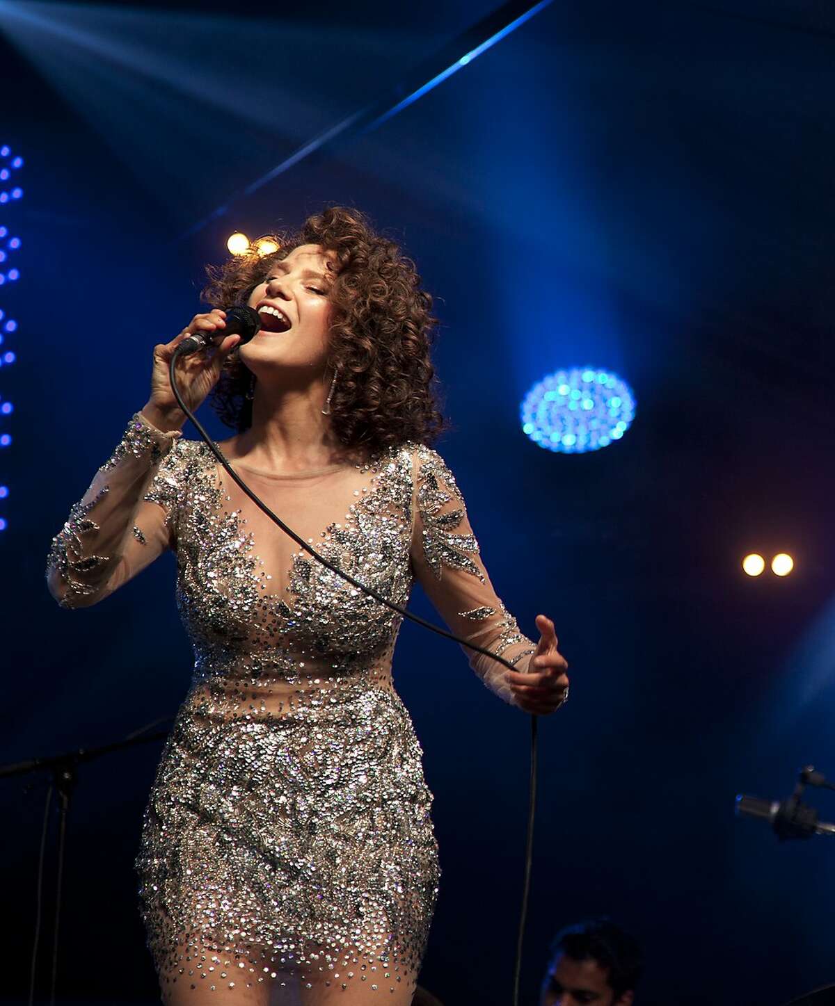 Cyrille Aimée serves aural feast at San Jose’s Summer Fest