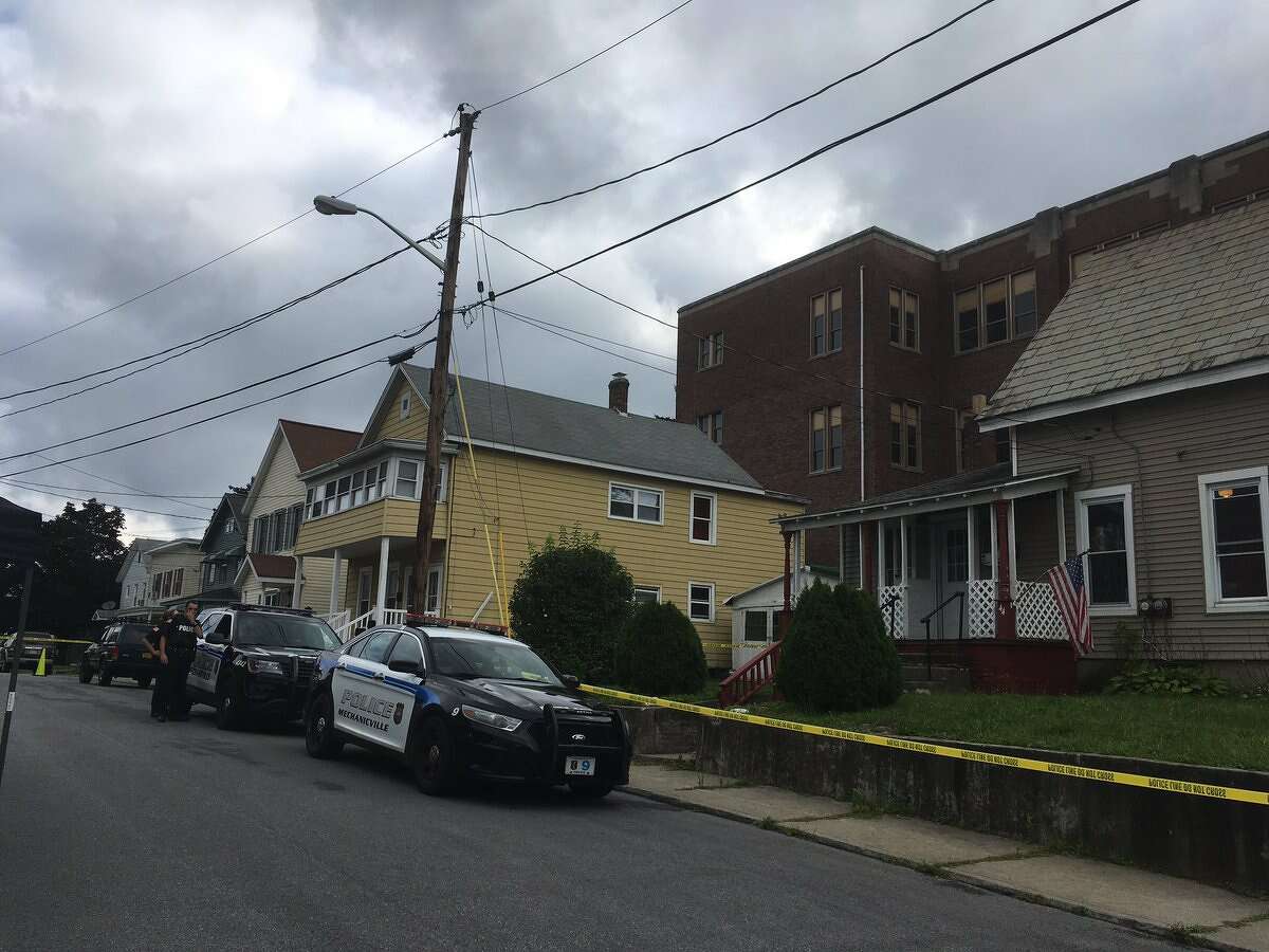 Man, 19, is killed in Mechanicville driveway