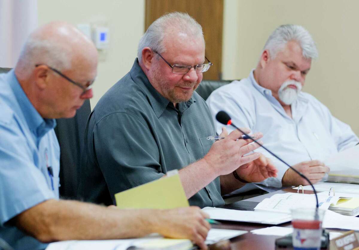Jim Stinson, vice president of the board of directos with the Lone Star Groundwater Conservation District, speaks during a special meeting of the Lone Star Groundwater Conservation District, Wednesday, June 28, 2017, in Conroe.