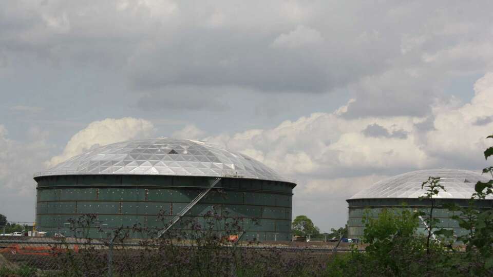 These dome-like structures visible along Beltway 8 and along Highway 3 and Scarsdale Boulevard are part of a 37-acre crude and oil storage and distribution facility and an expansion project of Enterprise Products Partnersâ?? Enterprise Crude Houston (ECHO). The construction will increase the companyâ??s crude oil storage capacity to approximately 6 million barrels and was scheduled to begin service in the second half of 2012.