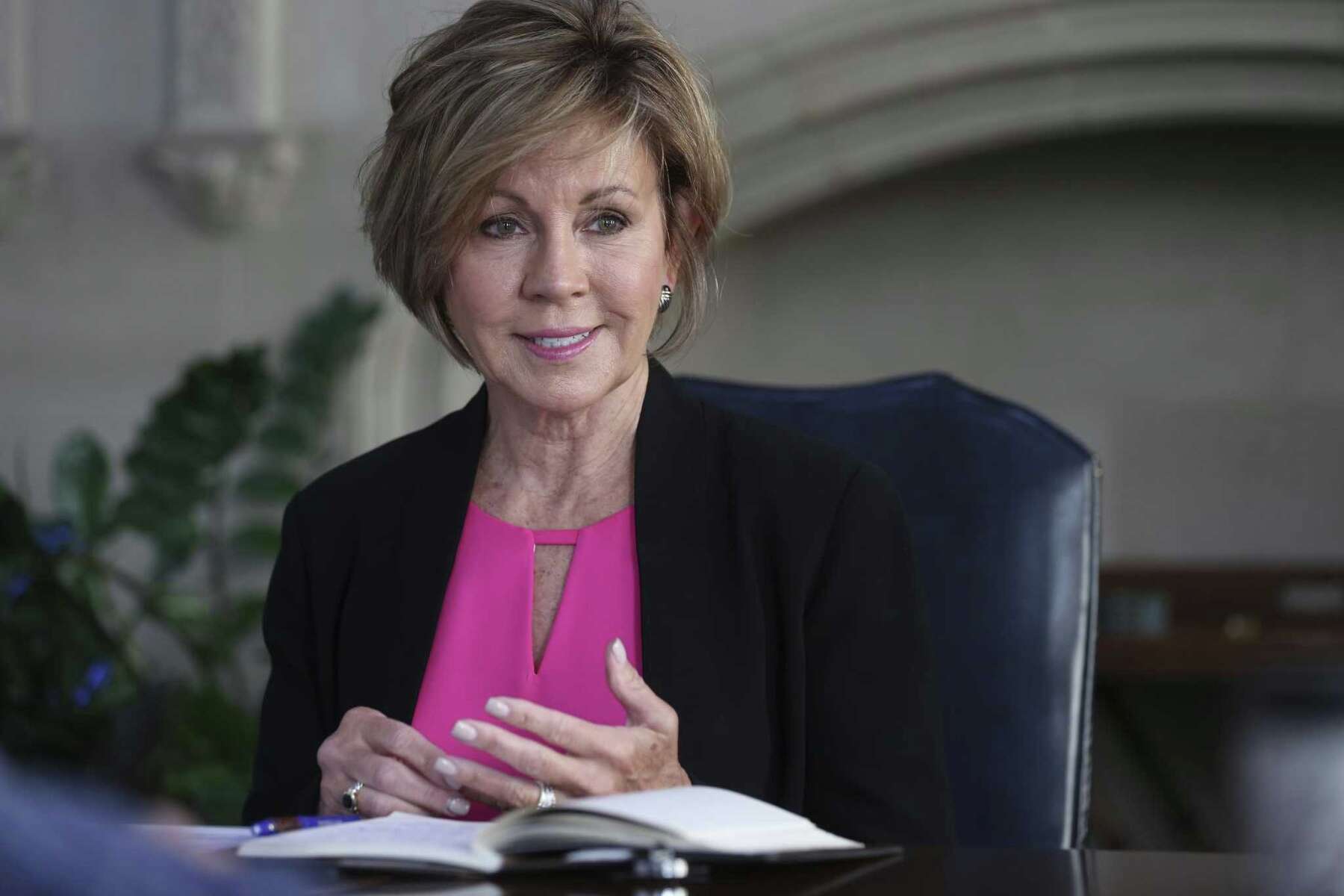 Records: 20 highest-paid City of San Antonio employees