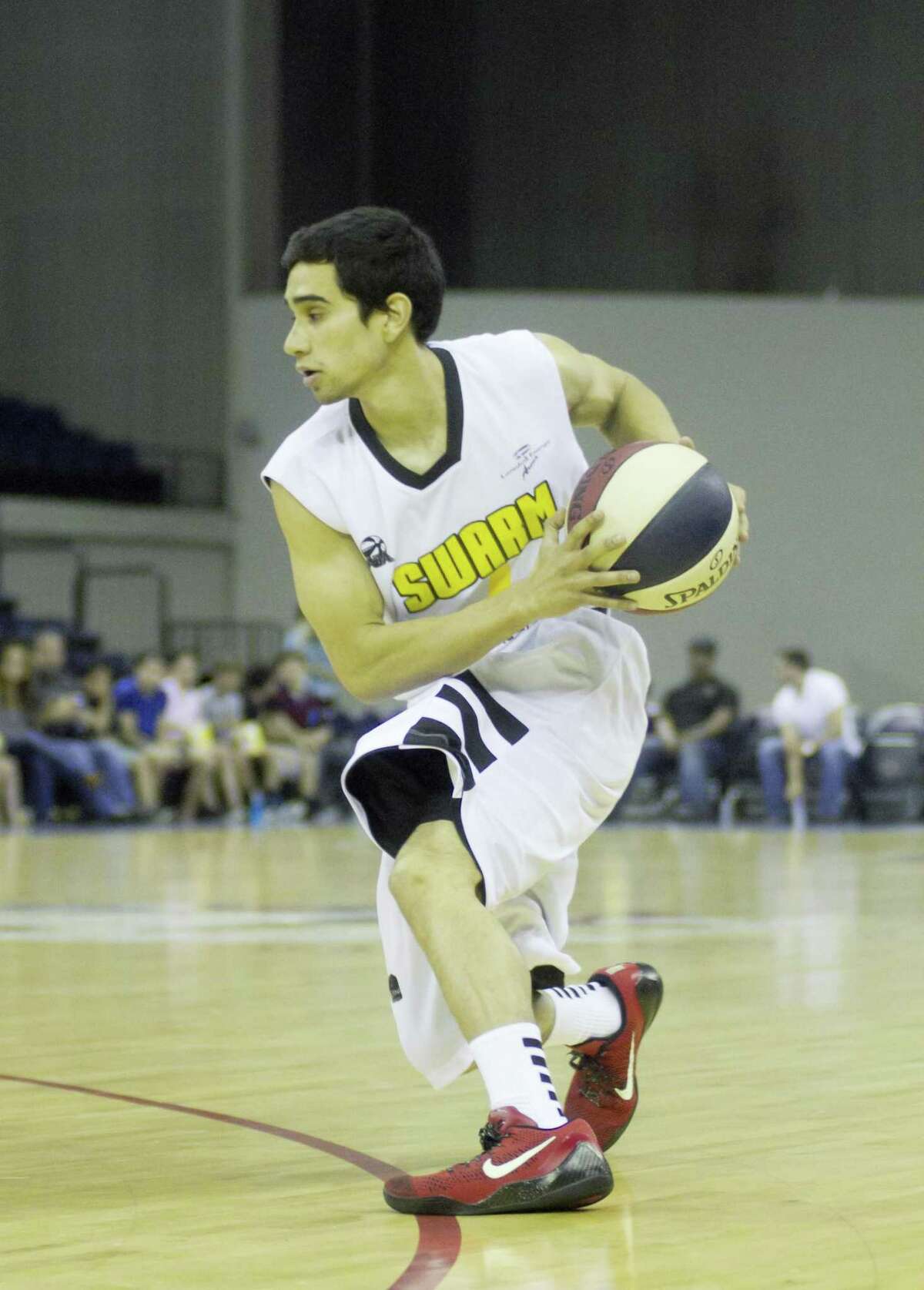 The Swarm are looking to stock next year’s team full of the best basketball players Laredo has to offer as they will hold a tryout Aug. 20. Alexander alumnus Andy Garcia is one of six players with a local tie to play for the team in two and a half seasons, and Laredo plans on drastically increasing that total this year.