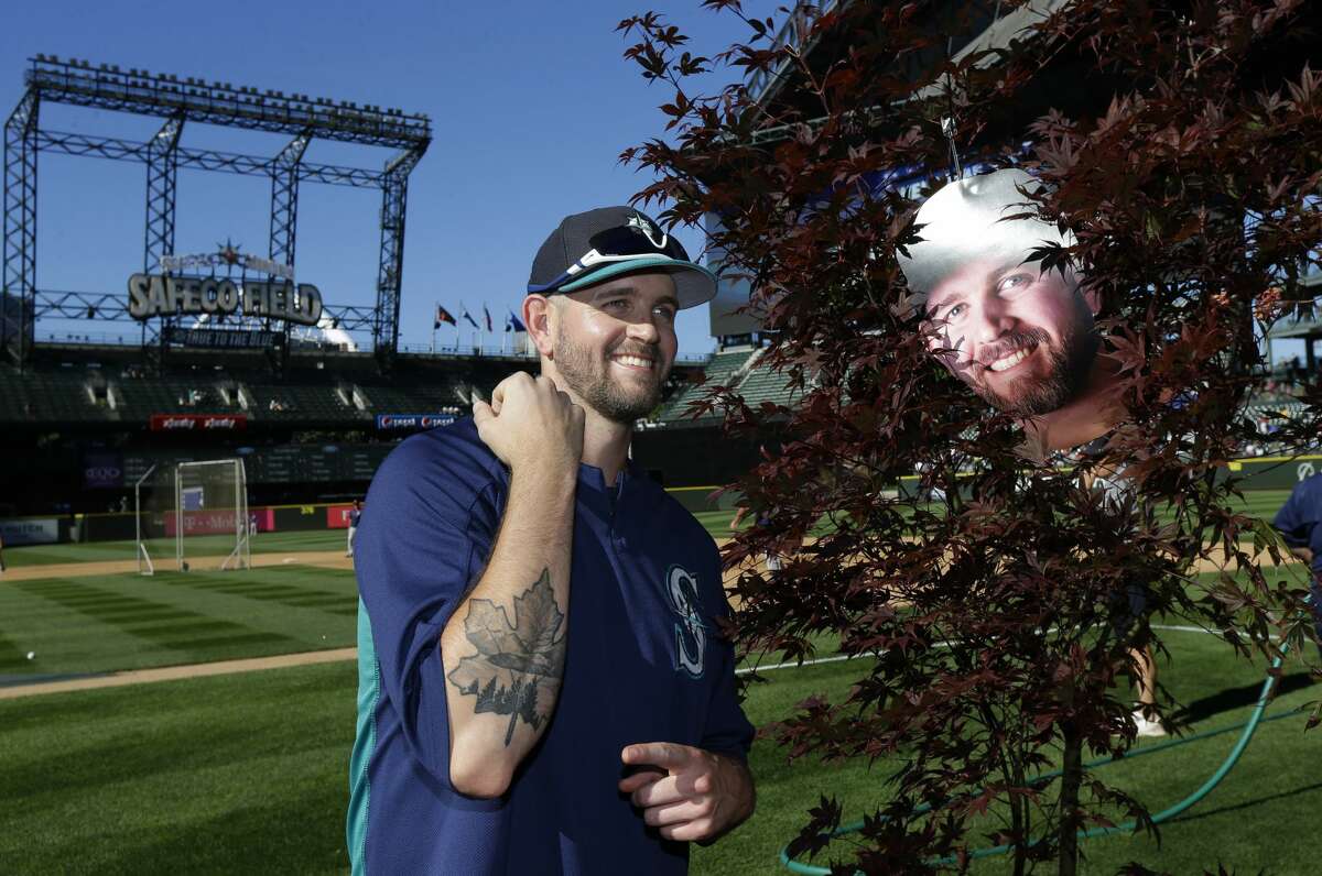 An heir apparent? James Paxton, aka "The Big Maple," had a breakout year in 2017, making a career-high 24 starts while posting a sub-3.00 ERA and a 12-5 record. He looks poised to take Hernandez's spot as the ace of the rotation, but durability has been a major issue. Last year, he missed more than a month with a strained pectoral. He's got the talent and the cheering section (the very fun "Maple Grove") to develop into a real star in Seattle in 2018, but first the British Columbia native needs to stay healthy.