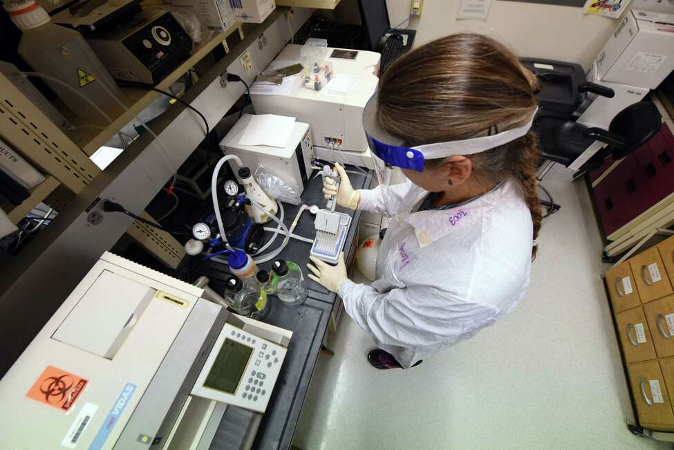 Albany scientists do detective work to identify tickborne Powassan