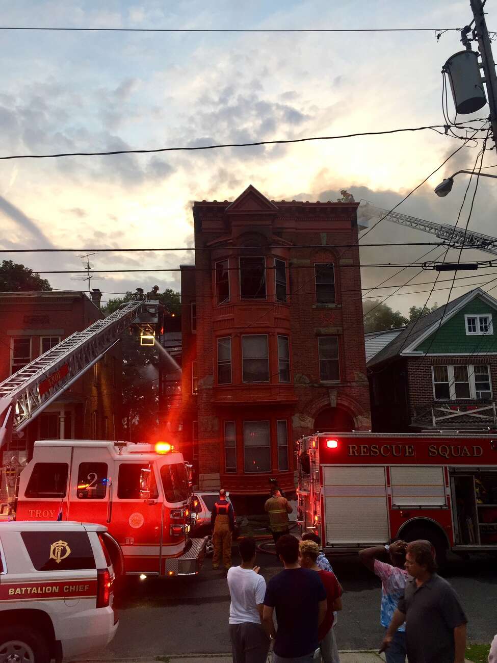 Troy fire displaces 3 families