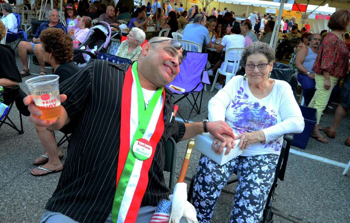 Ansonia’s Holy Rosary Festival Draws a Crowd