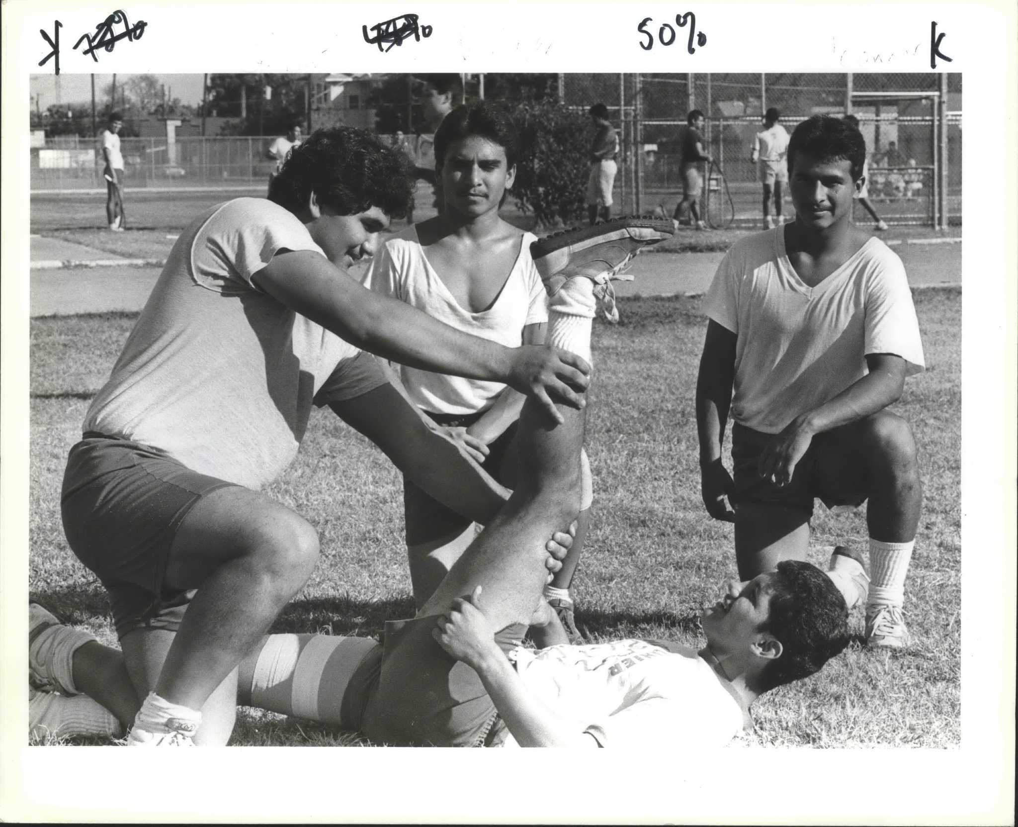 Legendary San Antonio-area high school football coach Sonny Detmer, 76, has  died