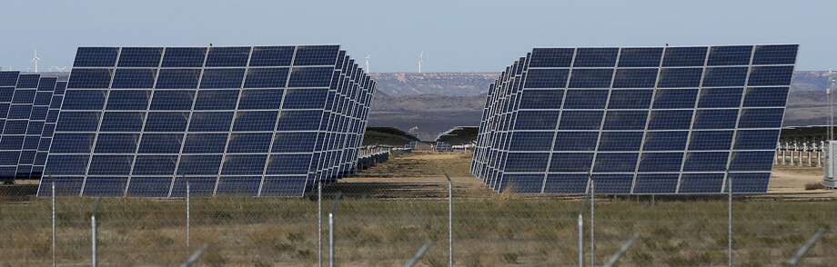 solar deals & company news