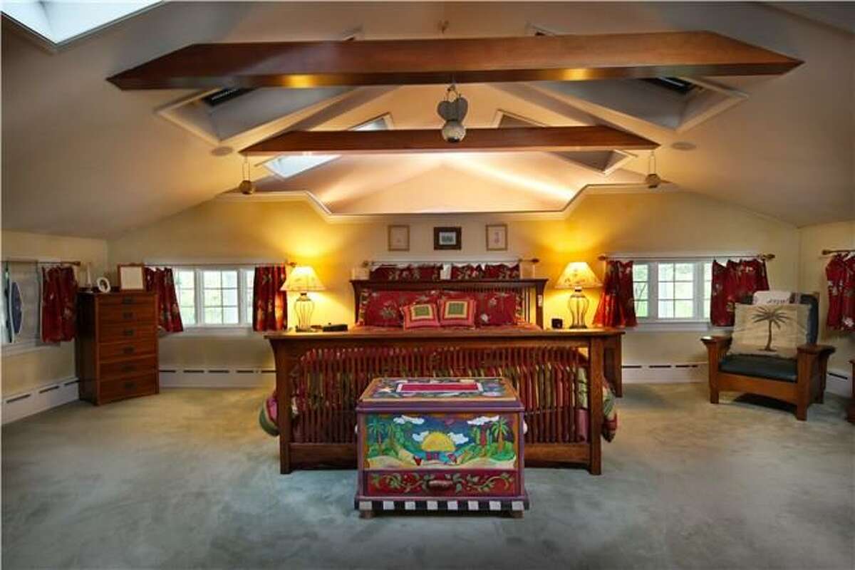 Report Connecticut has the most homes for sale with bomb shelters