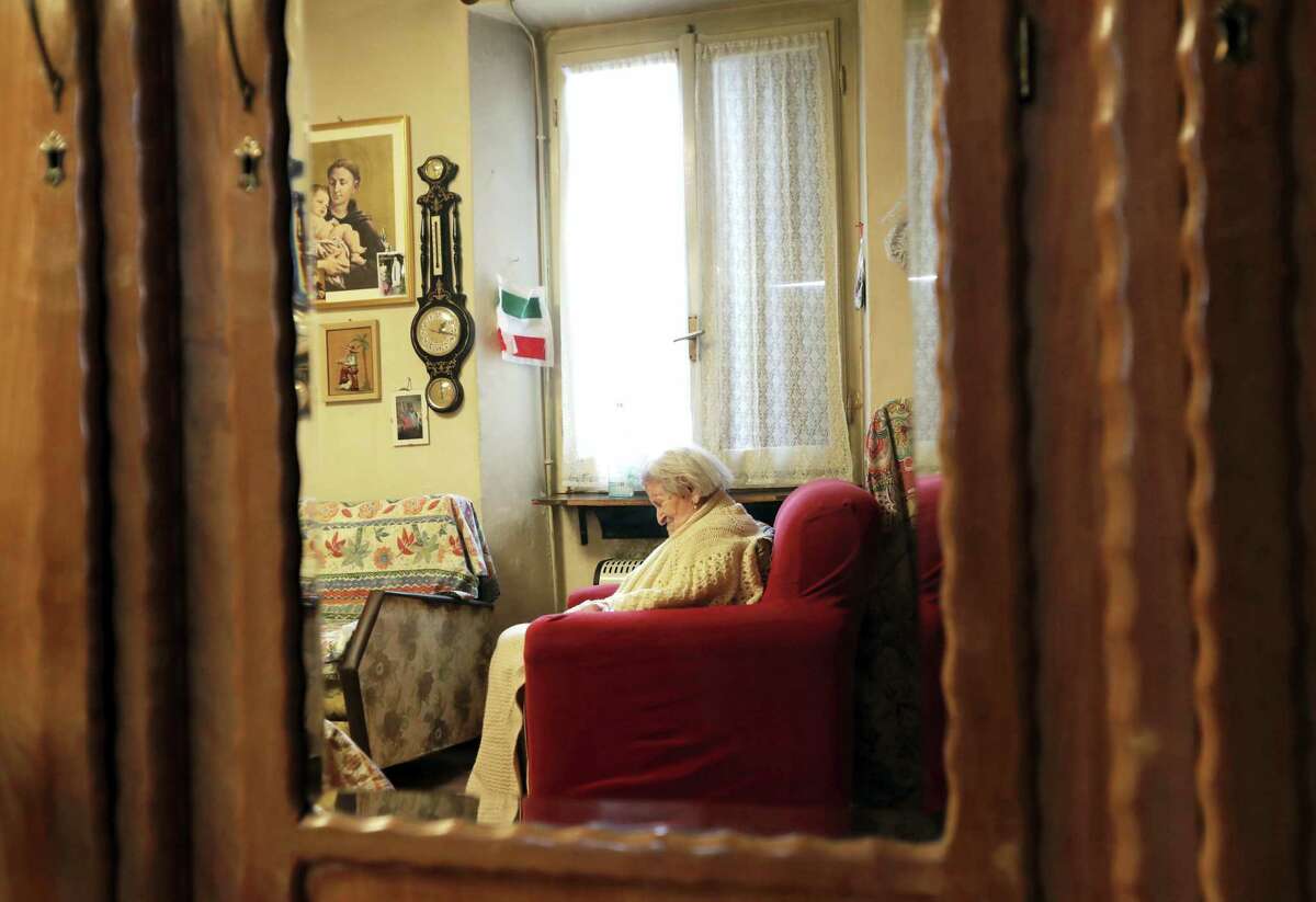 Emma Morano The Worlds Oldest Person Dies At 117 In Italy 