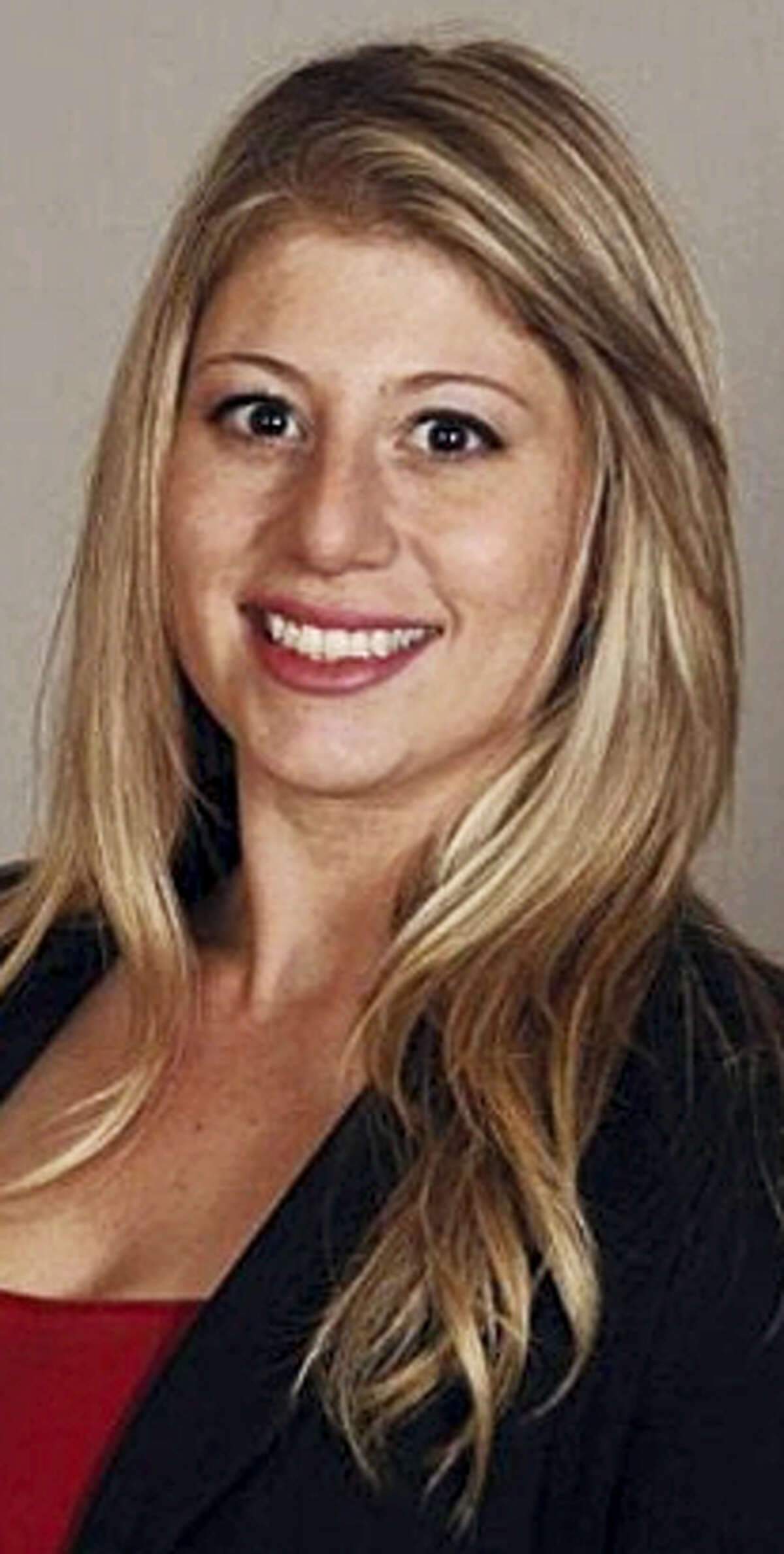 MIDDLETOWN, CT — Geena Dinos has rejoined Liberty Bank as assistant vice President, responsible for the Cromwell Main branch.She was formerly a personal banker in Liberty’s Clinton branch in 2011. Since that time, she served in a branch management capacity for Farmington Bank in Wethersfield, ending as branch manager for Farmington’s startup location in Rocky Hill. Ms. Dinos has also worked for TD Bank.Ms. Dinos is in the 2016 class of the Connecticut School of Finance and Management, and holds an associate’s degree from the New England School of Business.She is the current president of the Rocky Hill Chamber of Commerce, and has volunteered for Junior Achievement, the United Way and the Special Olympics. She resides in Middletown.
