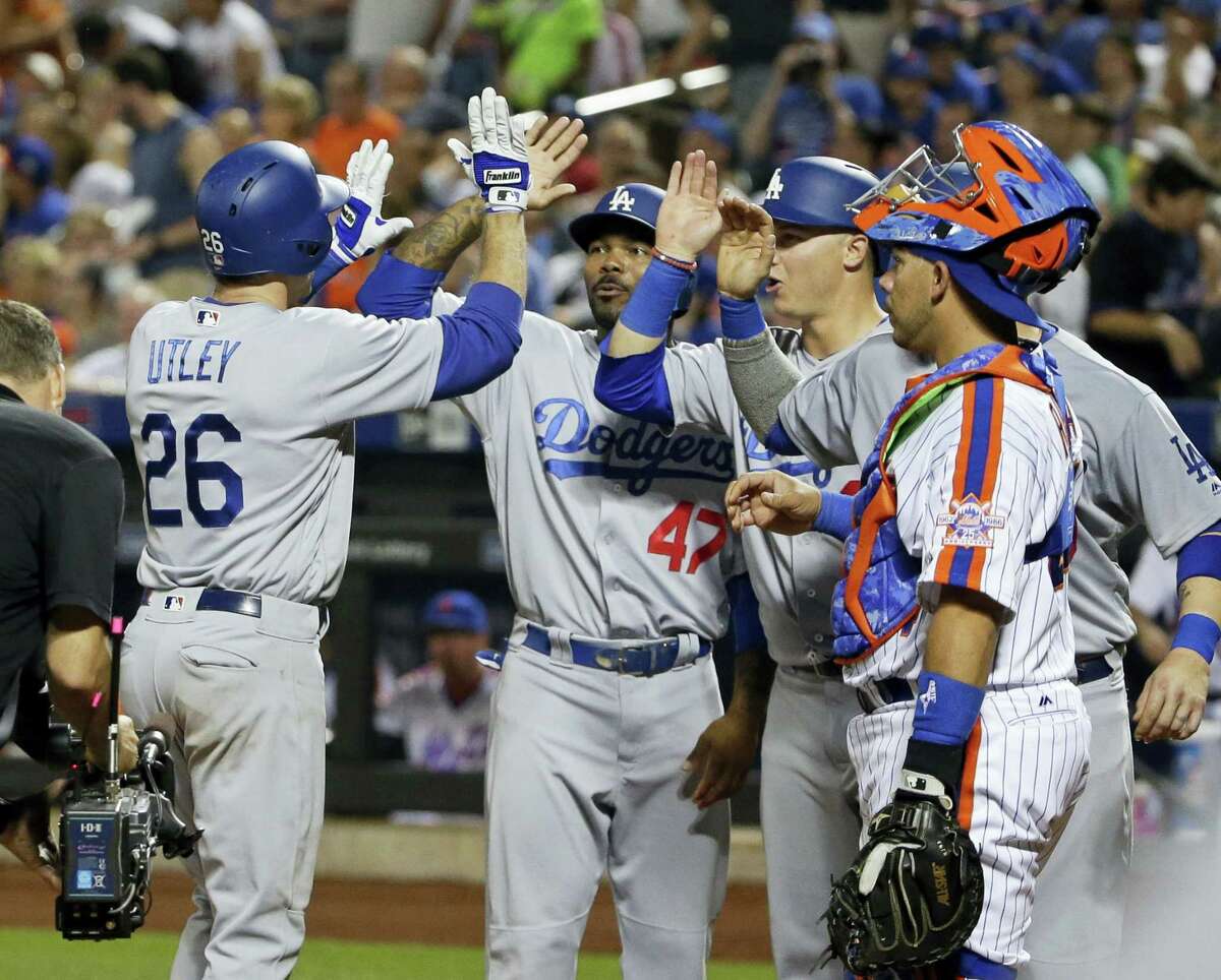 Dodgers' Adrian Gonzalez leads team's World Baseball Classic