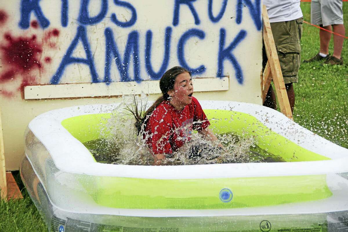 Last year’s Kids Run Amuck included a wading pool.