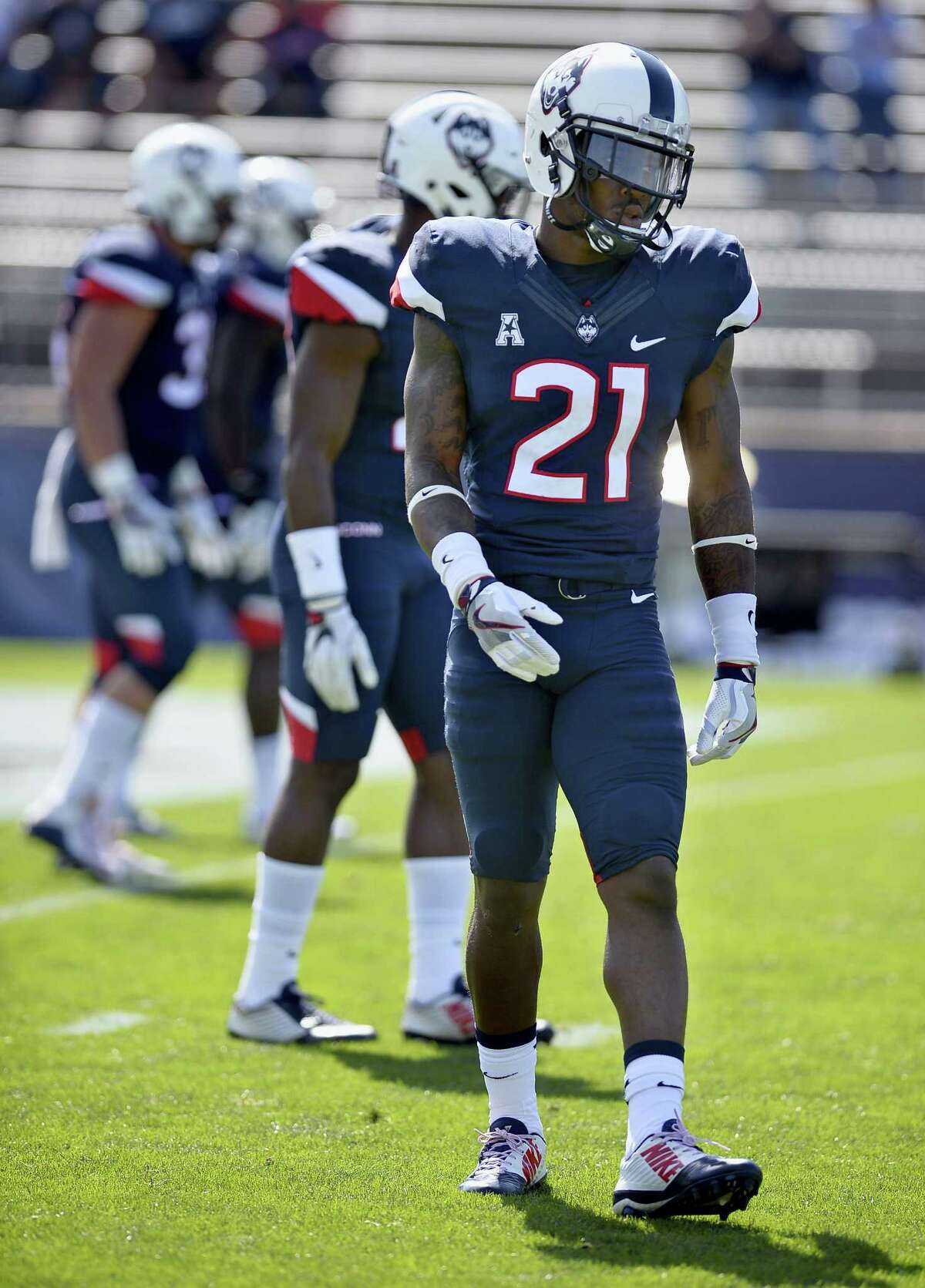 UConn’s Jamar Summers warms up before last Saturday’s game at Rentschler Field.