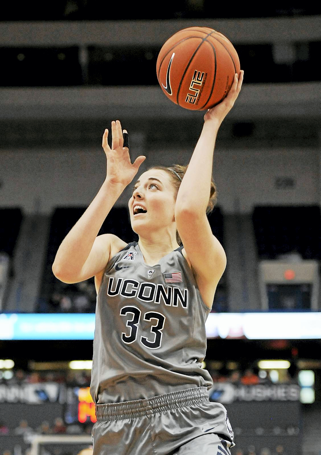 UConn freshman Katie Lou Samuelson rounding out her game