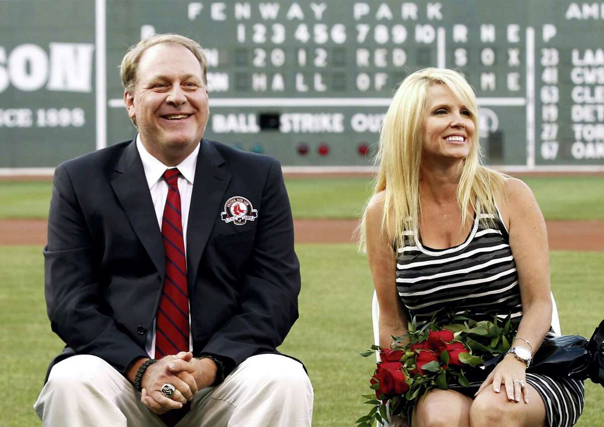 Curt Schilling's Videogame Company Goes Bust