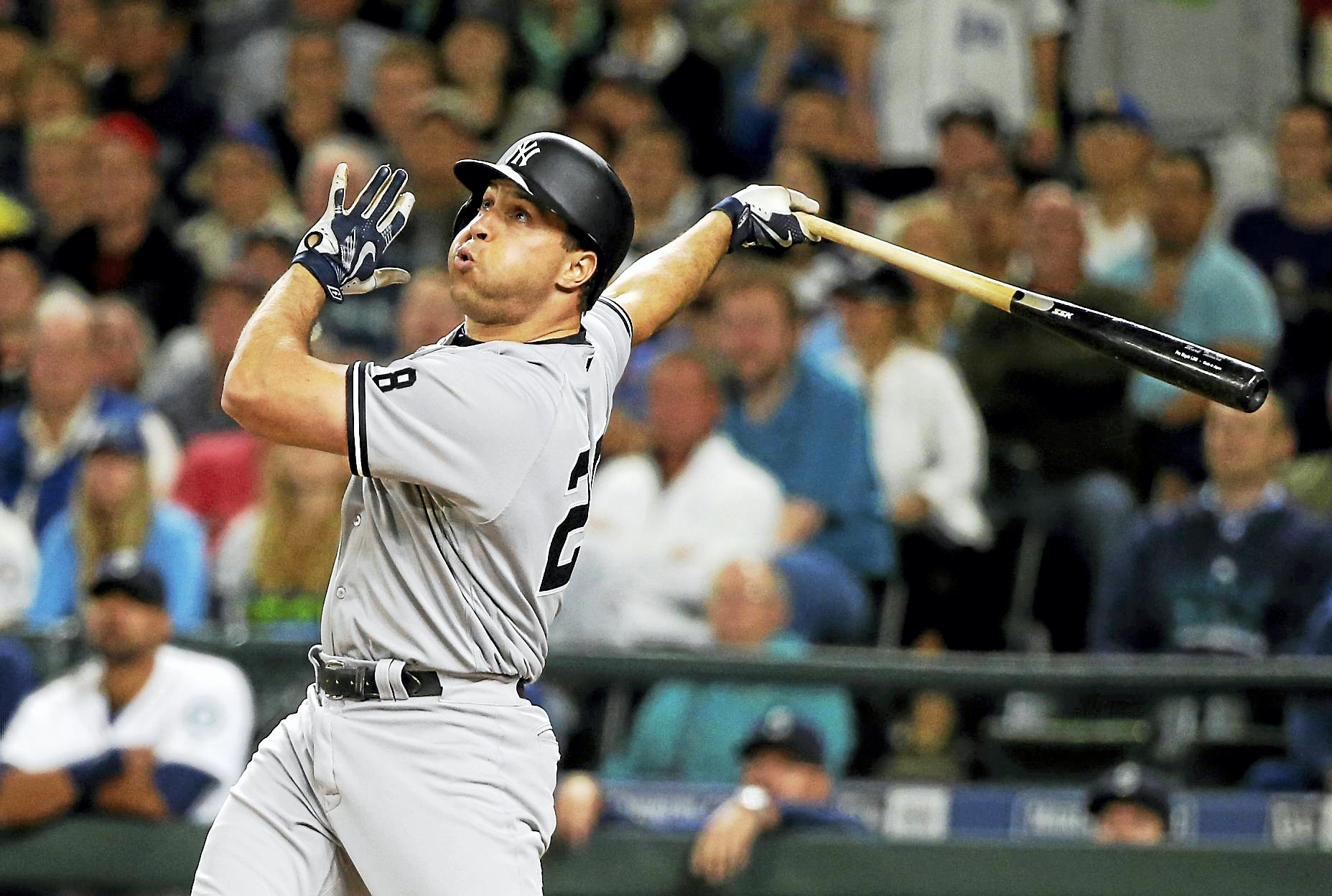 Yankees' Mark Teixeira Will Retire After This Season - The New York Times