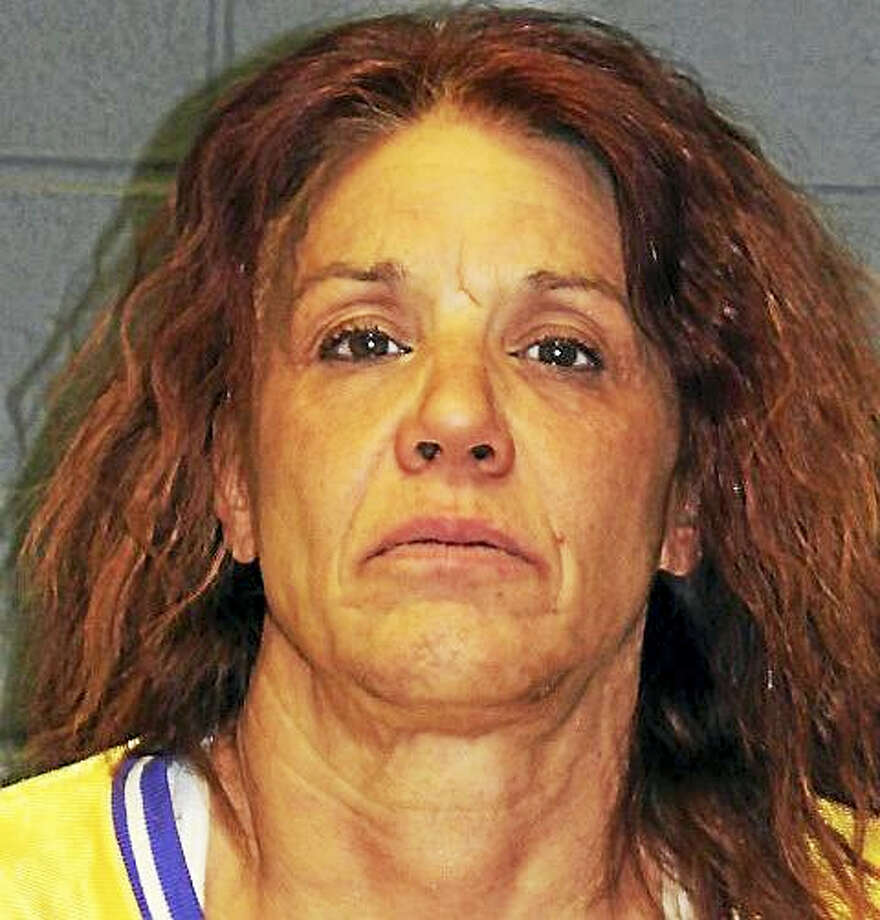 Cops East Hampton Woman Stole Hundreds In Bad Check Scheme The