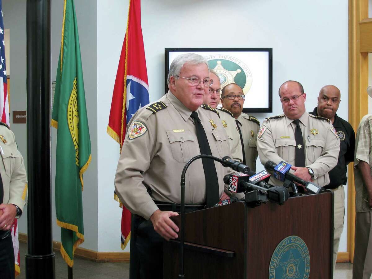 Shelby County Sheriff Bill Oldham speaks at a news conference about the fatal stabbings of four children on Saturday, July 2, 2016 in Memphis, Tenn. Shanynthia Gardner of Memphis was charged with four counts of first degree murder while committing aggravated child neglect in the deaths of four of her children ‘Äî all under the age of 5 ‘Äî whose bodies were found after deputies entered her apartment in unincorporated Shelby County.