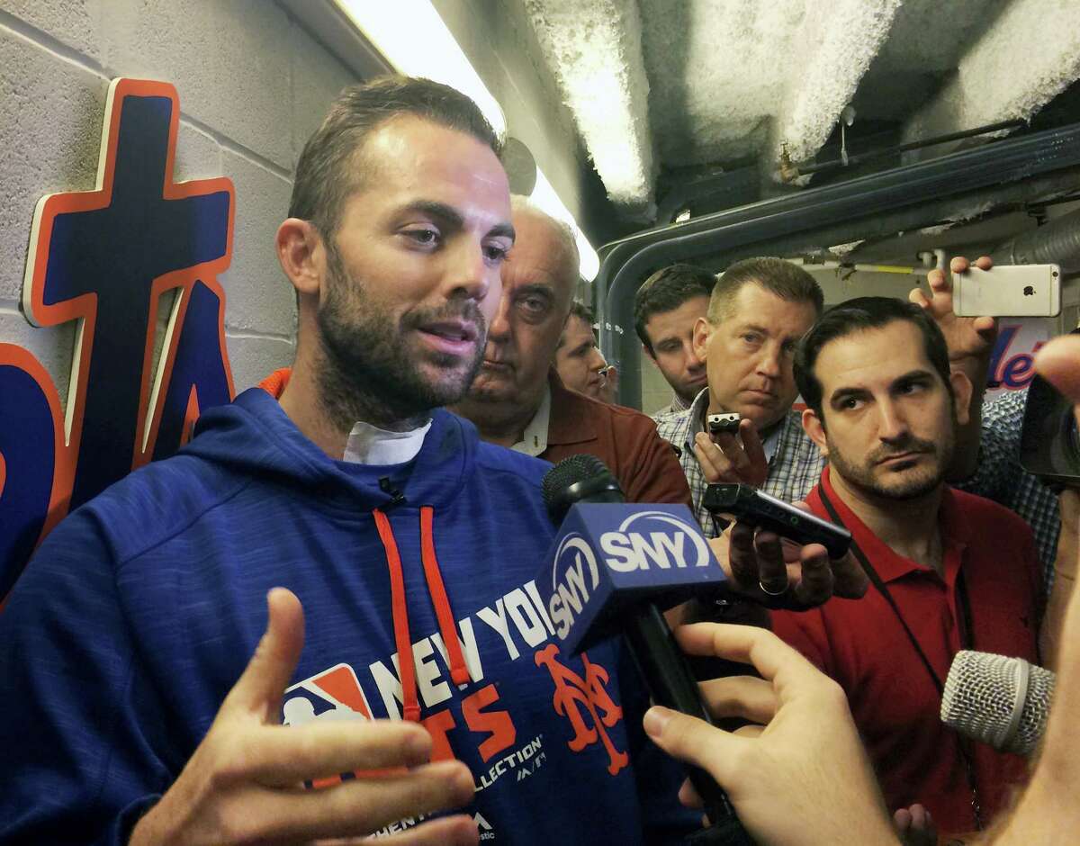 Mets third baseman David Wright speaks to the media before Friday’s game against the Cubs.