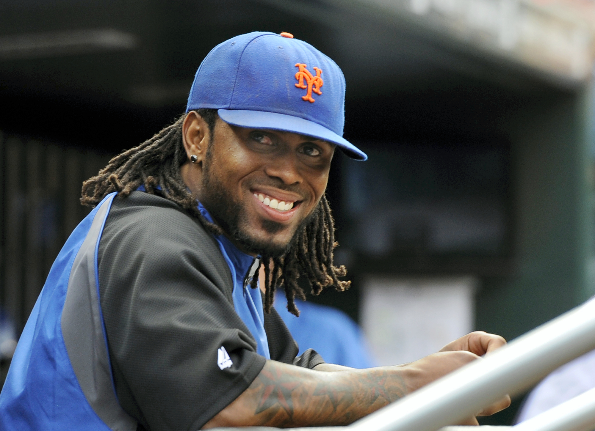 Jose Reyes, playing for Brooklyn Cyclones, cheered in 1st minor