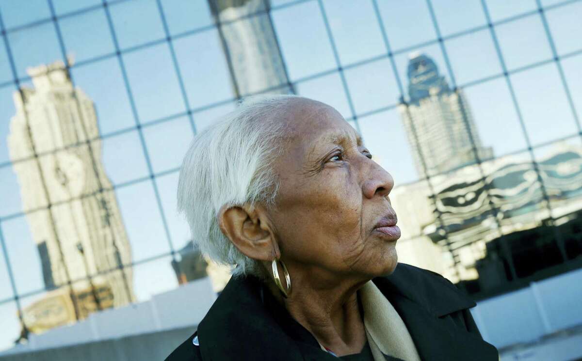 Doris Payne poses for a photo in Atlanta. Police just outside Atlanta say a notorious 86-year-old jewel thief has struck again. Dunwoody, Ga., police say Payne was arrested Tuesday, Dec. 13, 2016, at a Von Maur department store, where police report she put a $2,000 necklace in her back pocket and tried to leave the store.