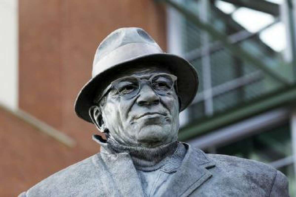 Vince Lombardi's namesake goes beyond Super Bowl trophy