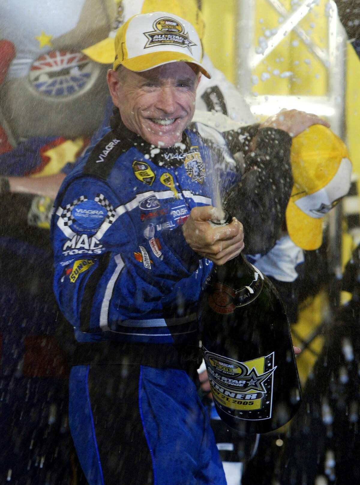 Retired NASCAR driver Mark Martin and former motocross star Ricky Carmichael are among the 2015 inductees into the Motorsports Hall of Fame of America.