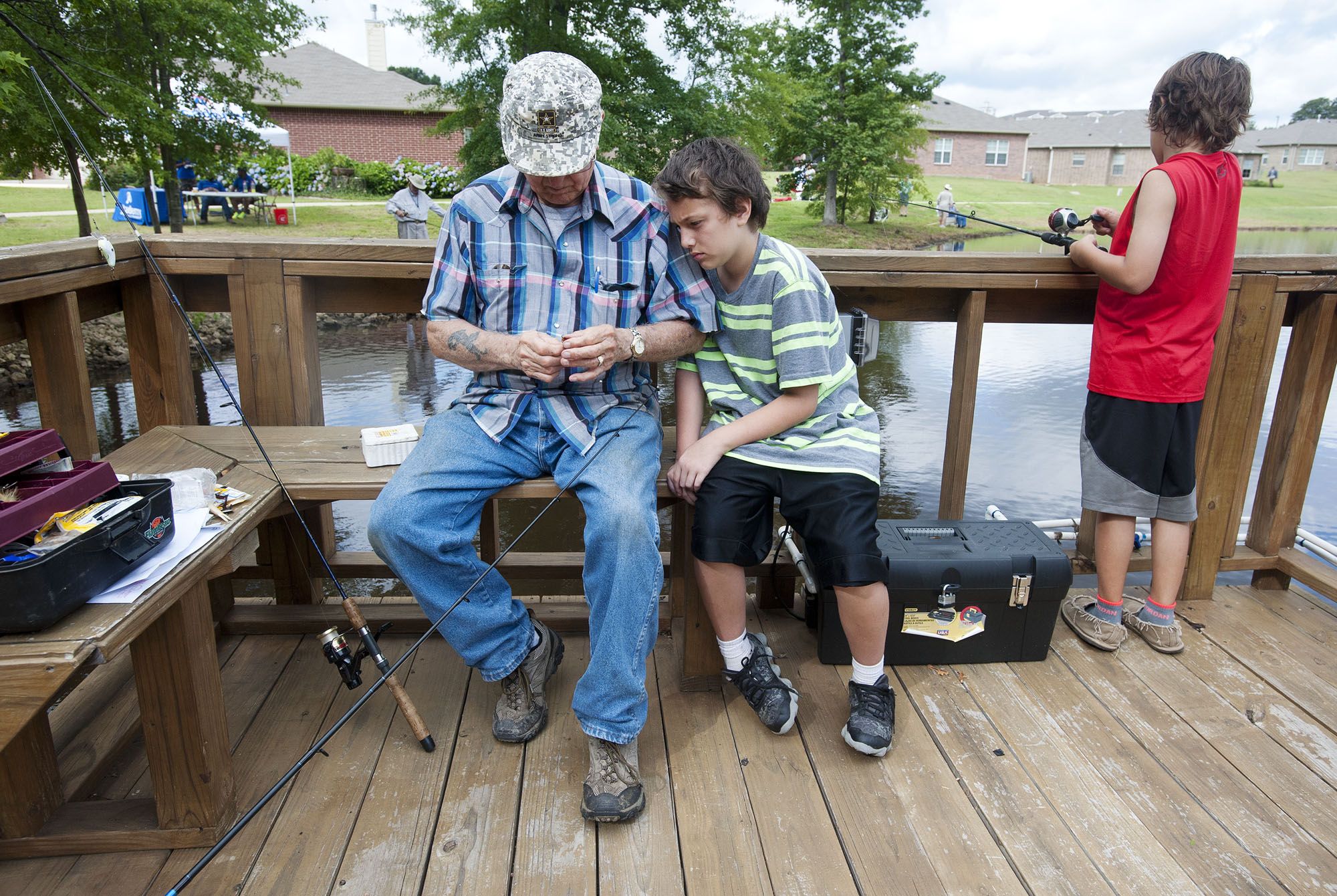 Connecticut DEEP offers free licenses to fish on Father’s Day