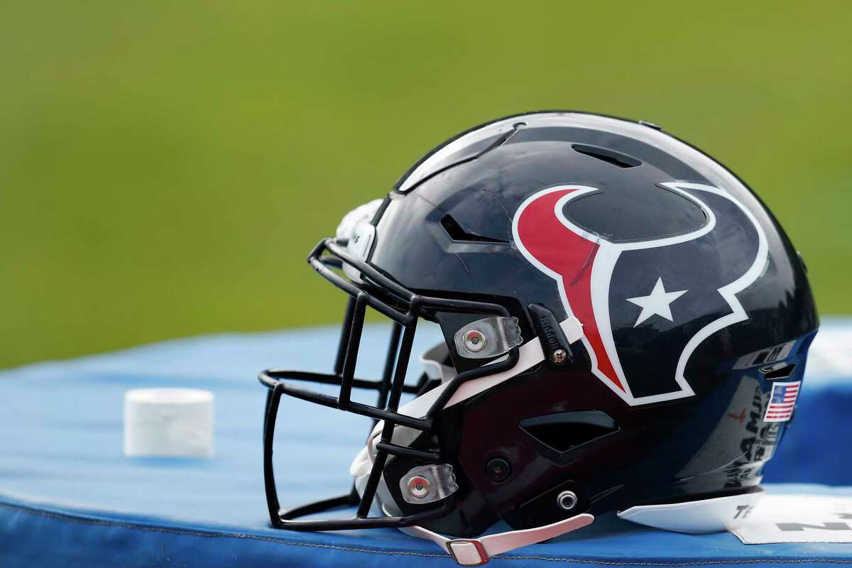 Texans' Chunky Clements on his nickname: 'I was a fat baby'