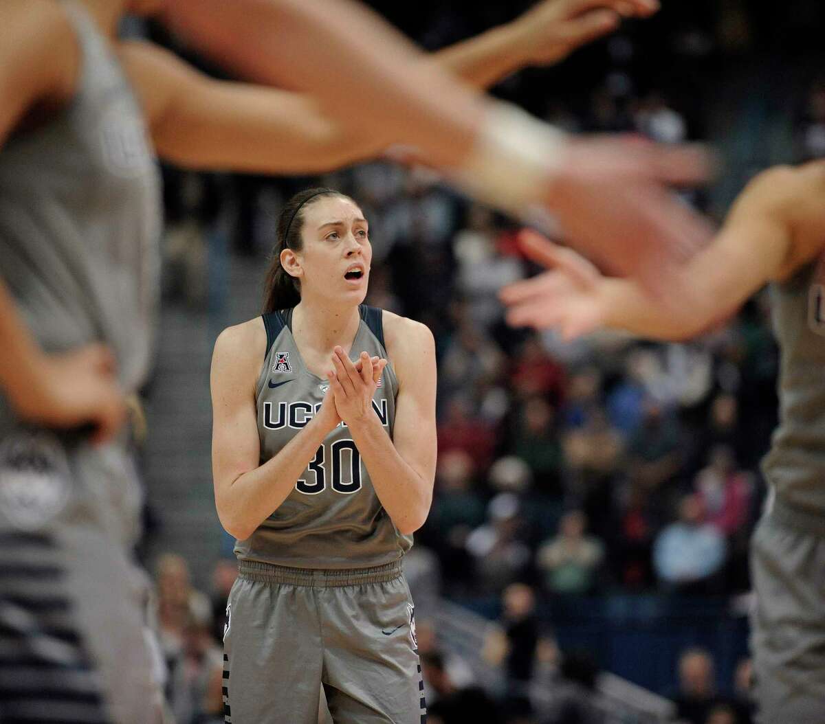 UConn’s Breanna Stewart needs two blocked shots to reach 300 for her career.