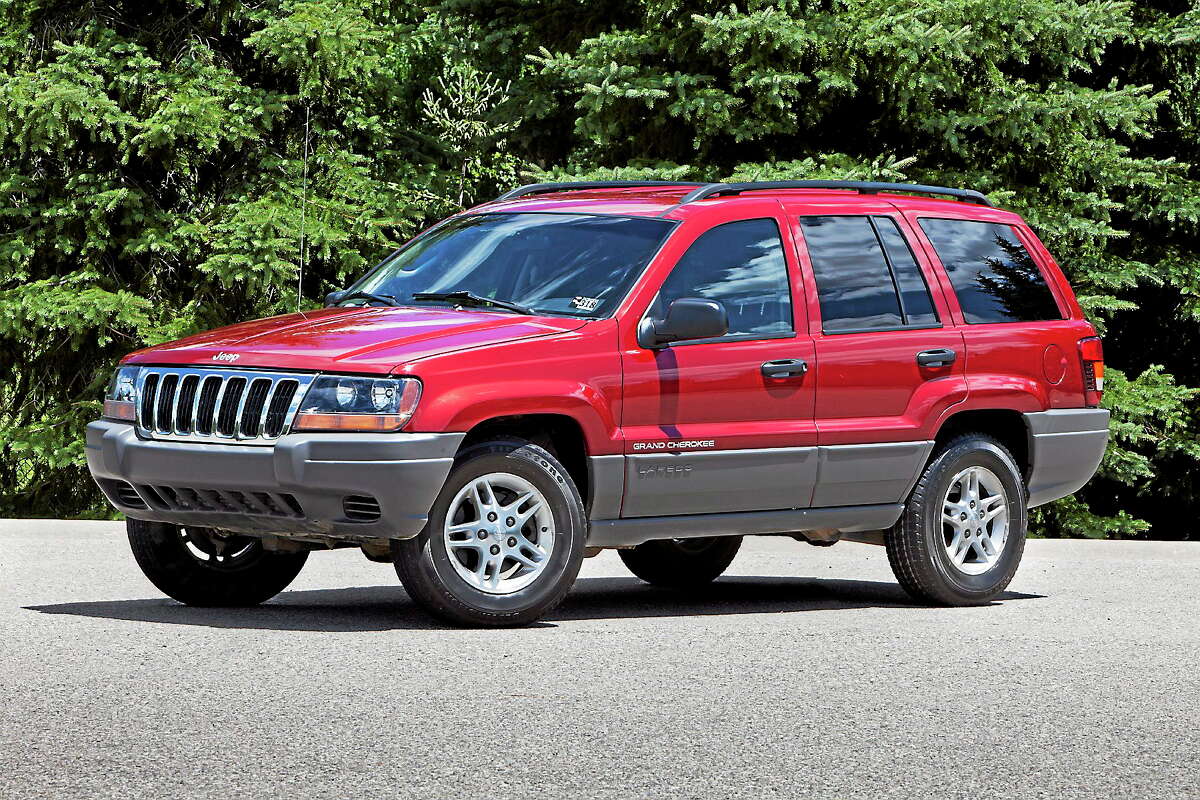 This undated photo provided by Chrysler shows the 2002 Jeep Grand Cherokee.