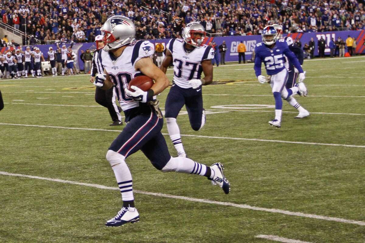 Patriots Need to Find Short-Term Replacement for Danny Amendola