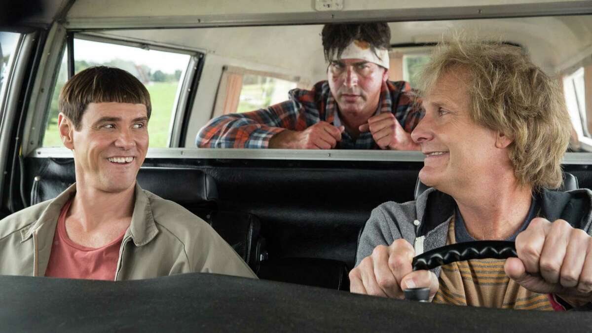 Dumb and Dumber To' tops box office with $