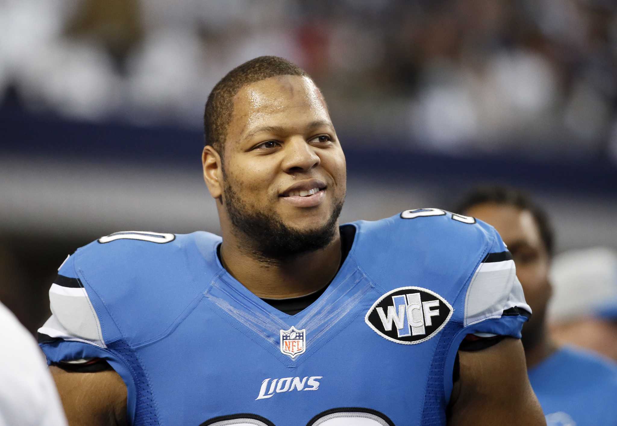 Ndamokung Suh, Philadelphia Eagles reach agreement on one-year deal
