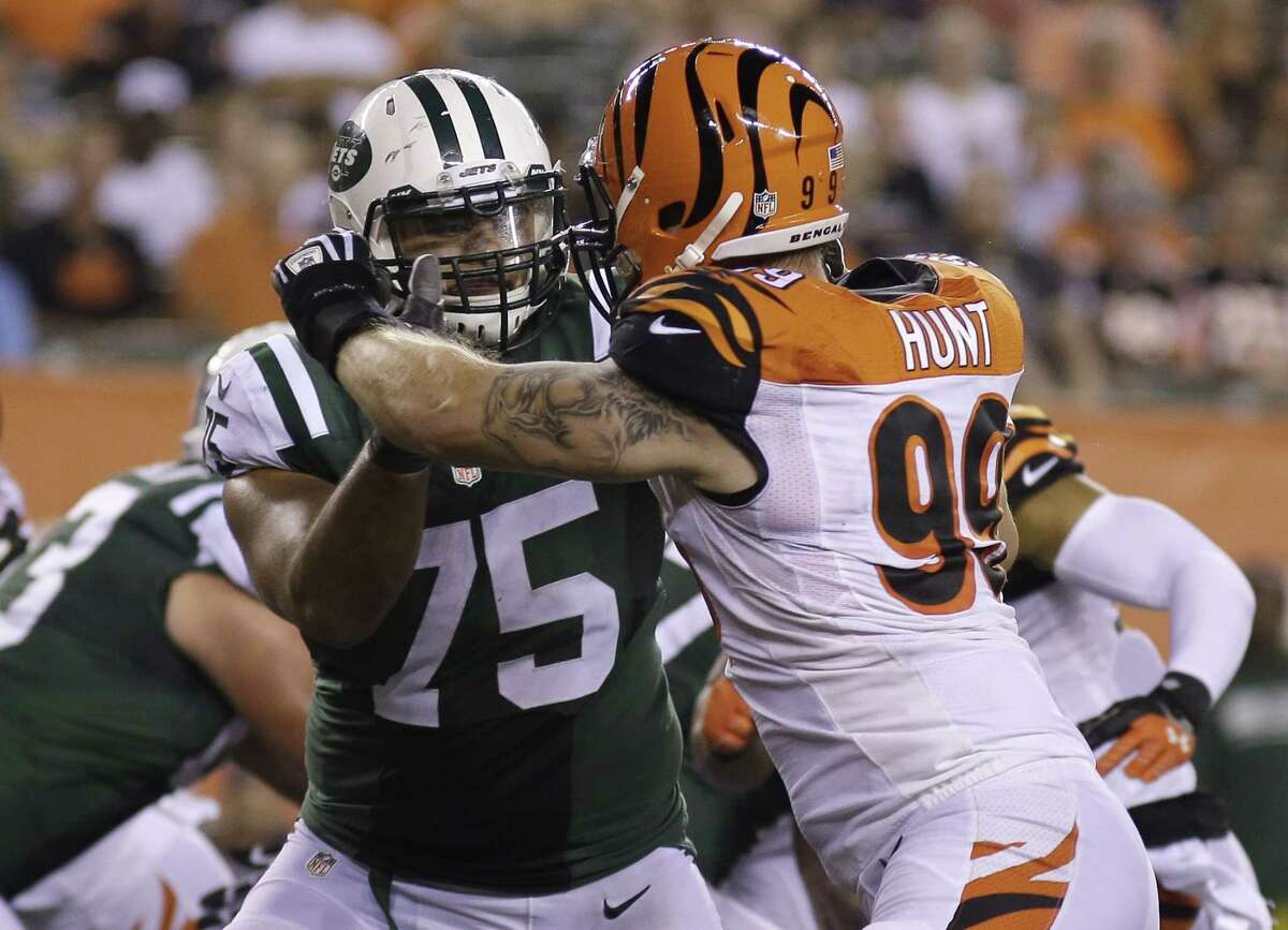 Jets' Oday Aboushi suspended 1 game without pay