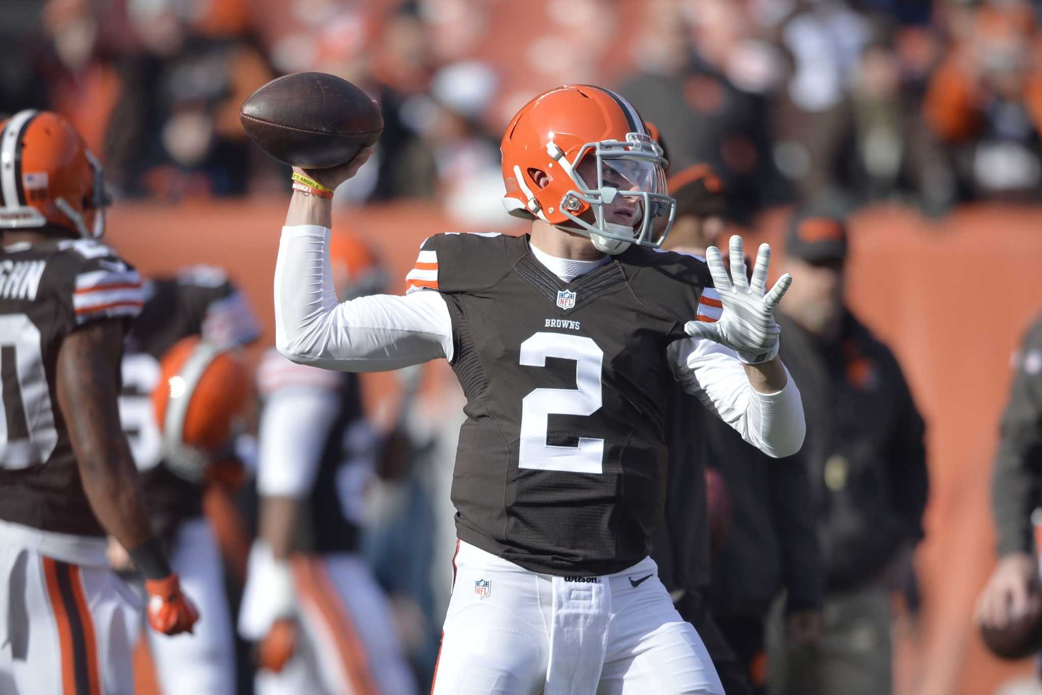 Fox Sports will showcase Johnny Manziel's first start to the nation on  Sunday