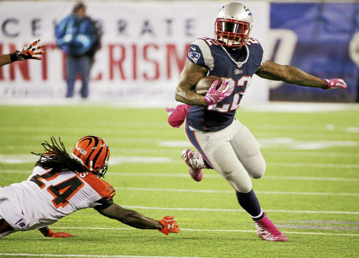 Running back Stevan Ridley agreed to a one-year deal with the Jets on Wednesday.