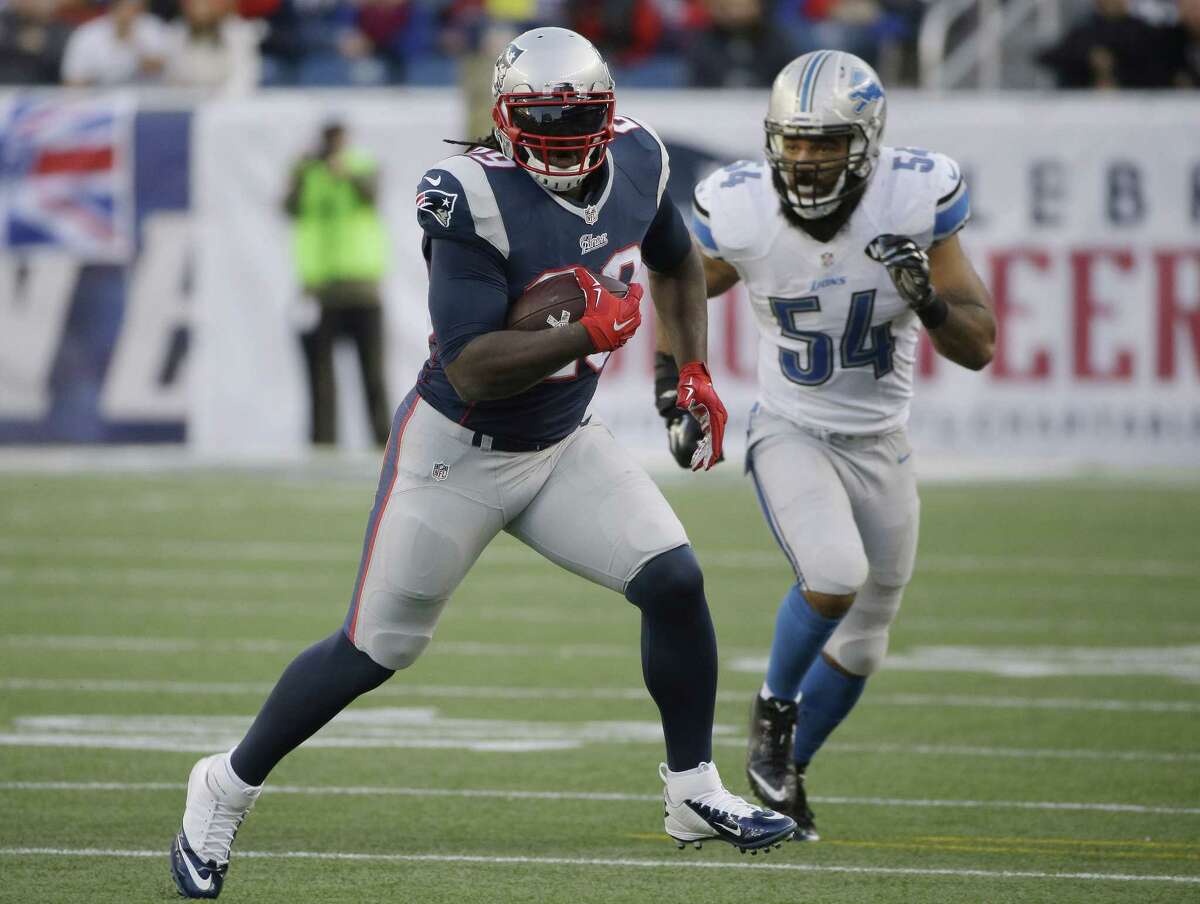 New England Patriots running back LeGarrette Blount has been suspended for one game.