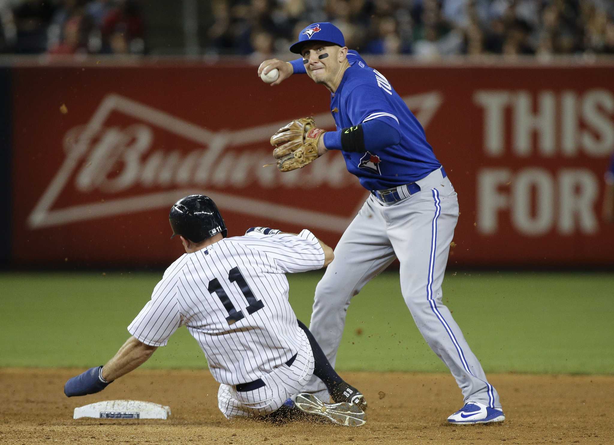 Fan Throws Back Homer, Leaving Brett Gardner Welted - The New York