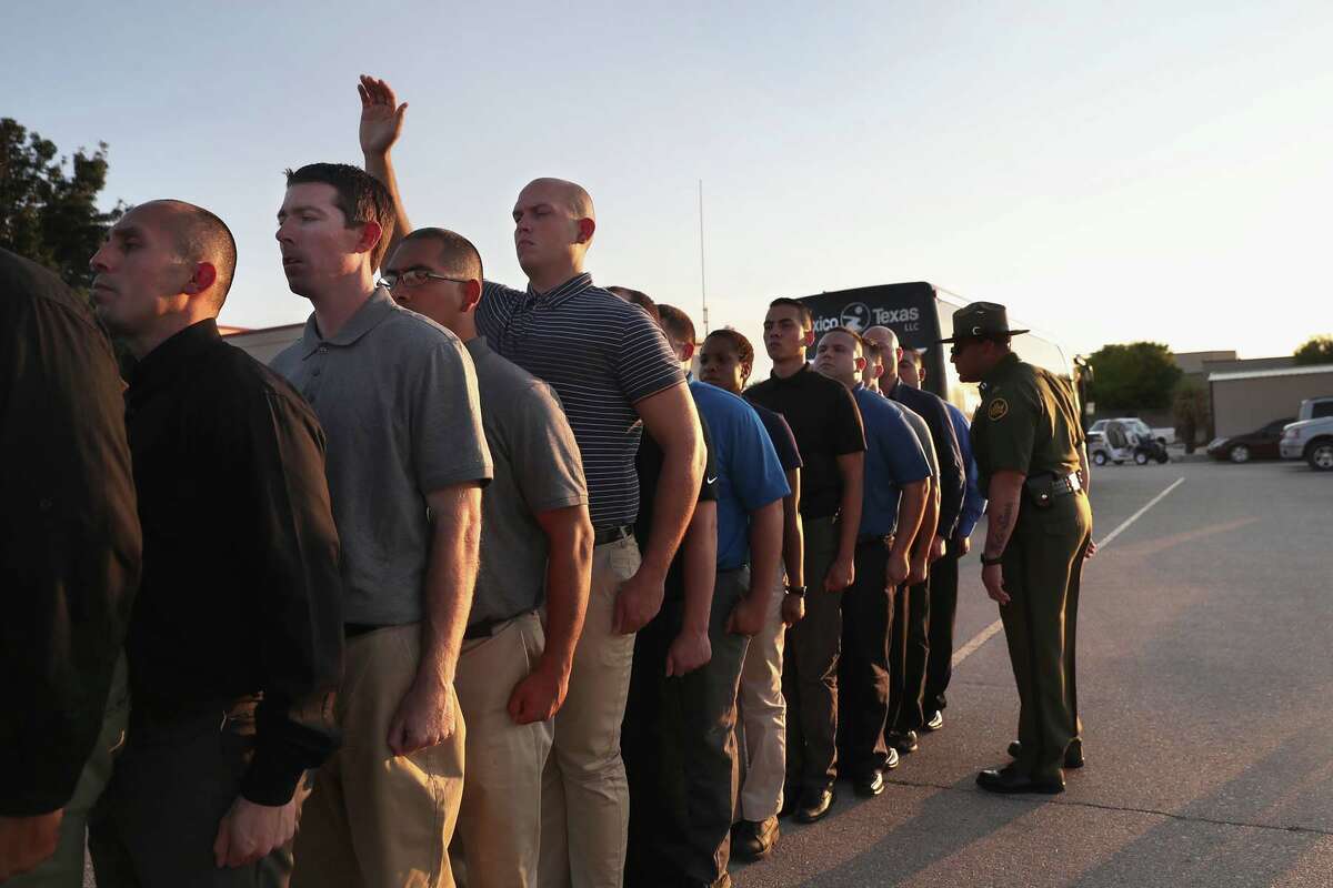 Photos show intense border patrol work in Texas