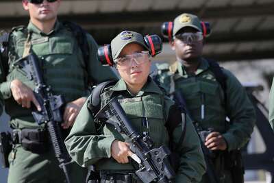 Photos Show What It Takes To Be A U S Border Patrol Agent