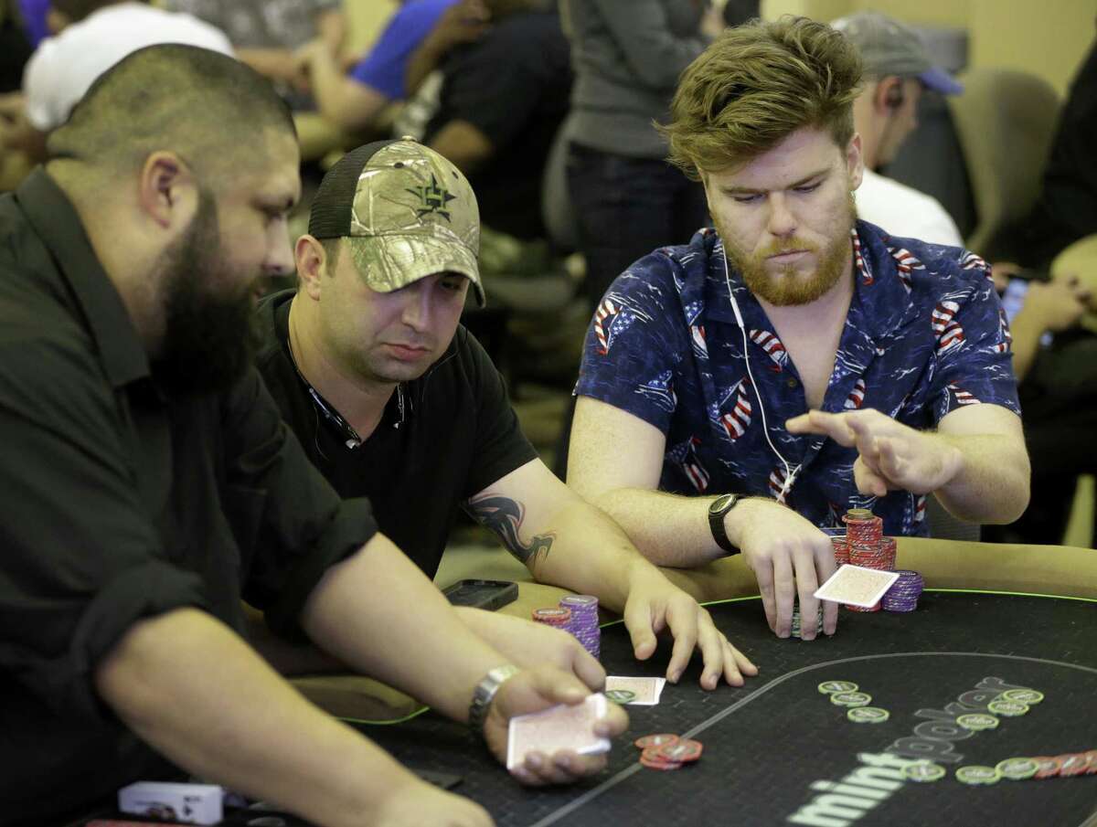 Poker clubs operating in Texas despite state's stance against gambling