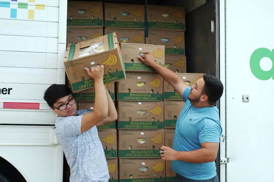 Number of clients keeps rising at Manvel food pantry Houston Chronicle